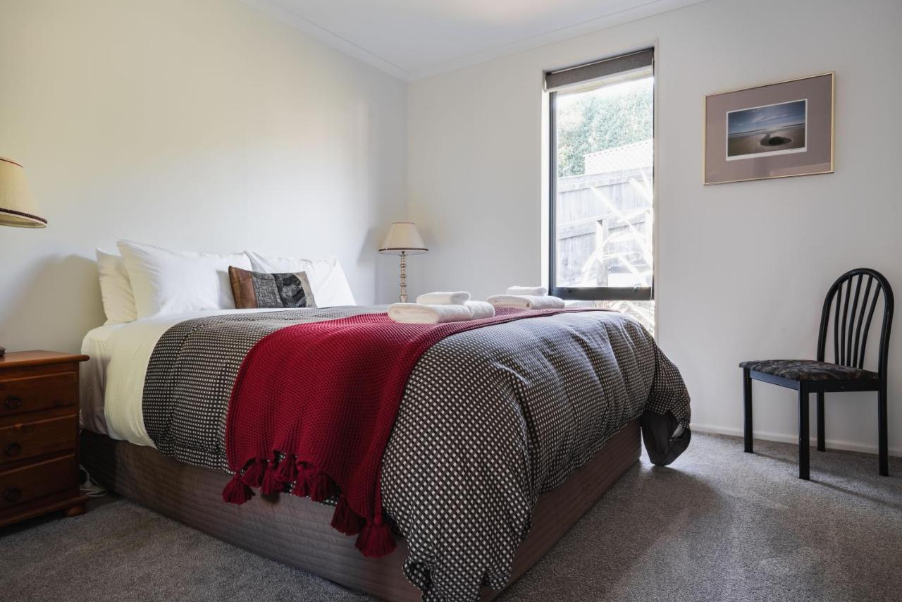 Modern Family Friendly Getaway Vila Dunedin Exterior foto