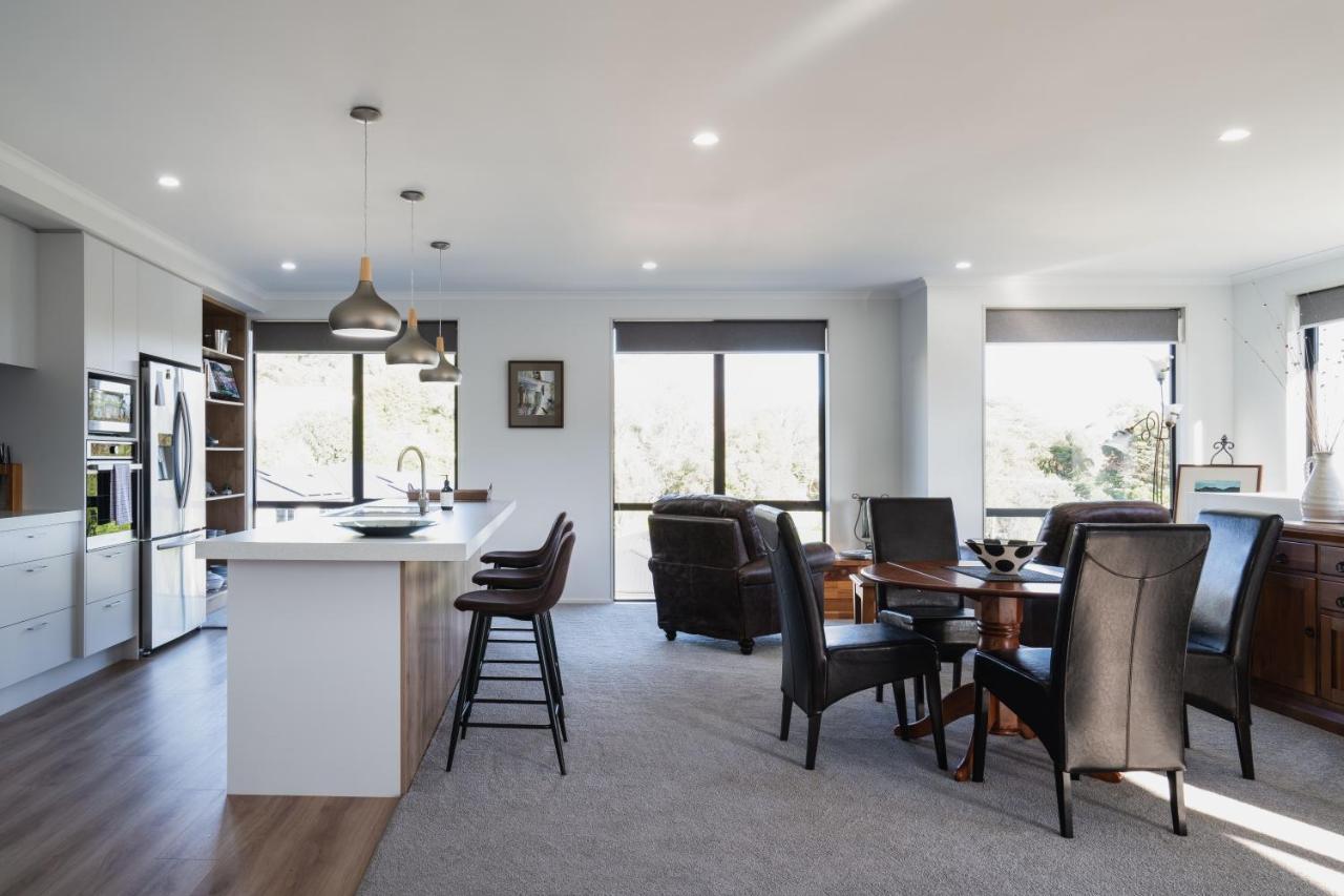 Modern Family Friendly Getaway Vila Dunedin Exterior foto